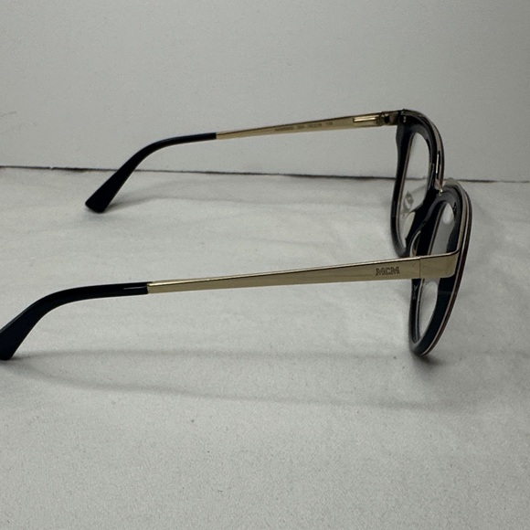 MCM Gold Textured Accessory - Picture 5 of 16